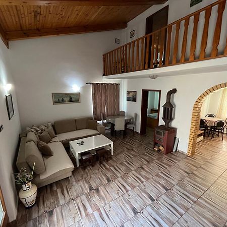 Holiday Home Bratica Улцин Екстериор снимка