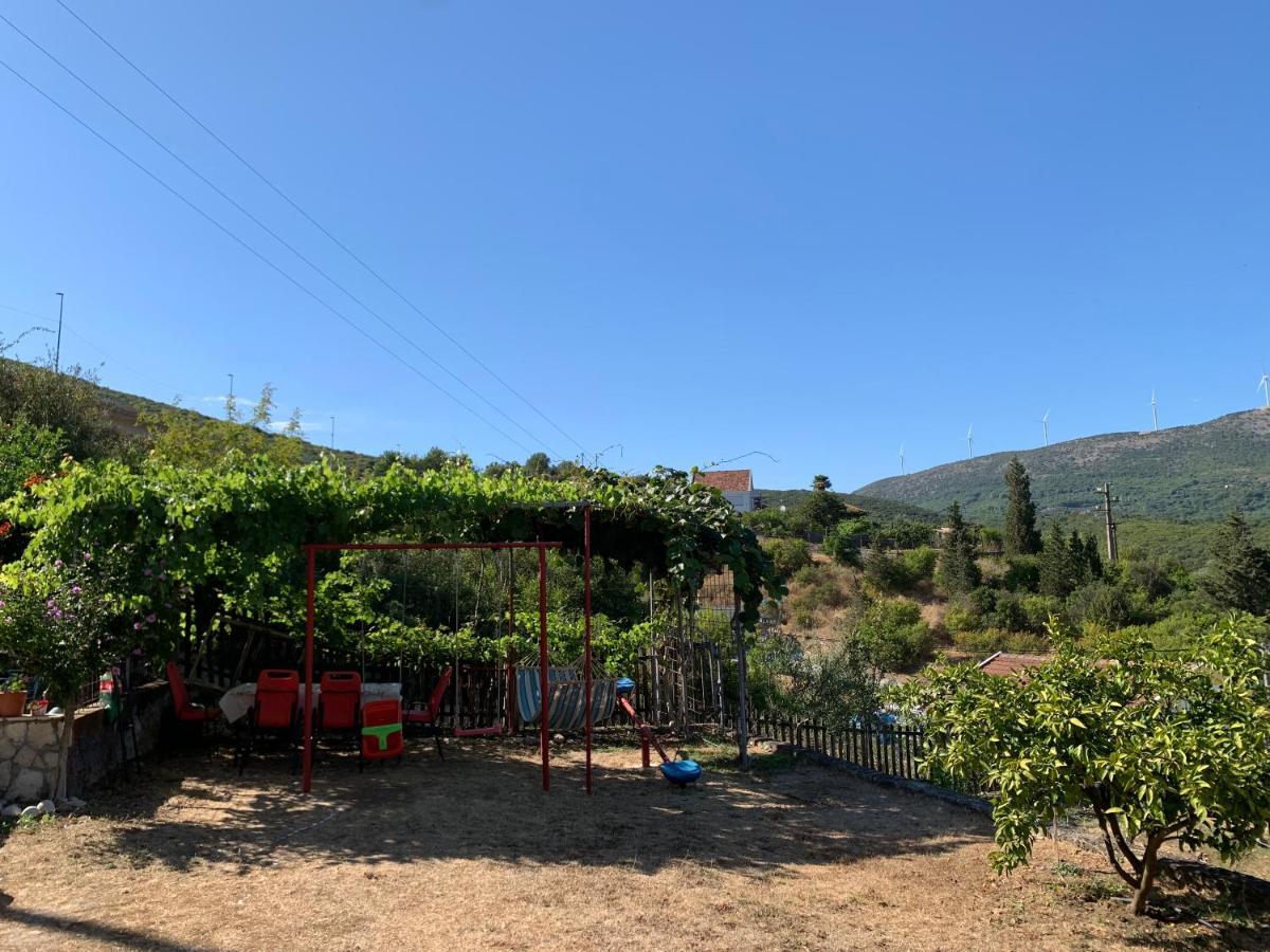 Holiday Home Bratica Улцин Екстериор снимка