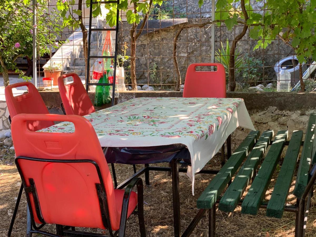 Holiday Home Bratica Улцин Екстериор снимка