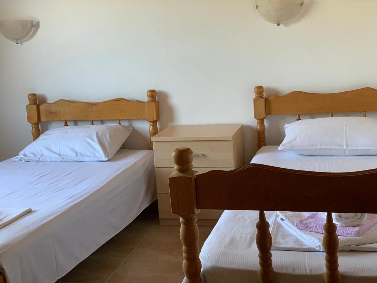 Holiday Home Bratica Улцин Екстериор снимка