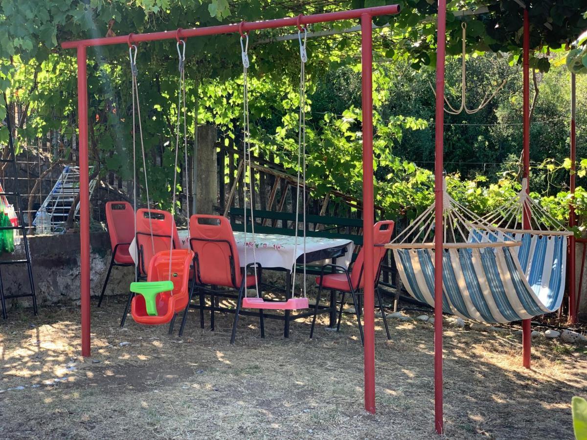 Holiday Home Bratica Улцин Екстериор снимка