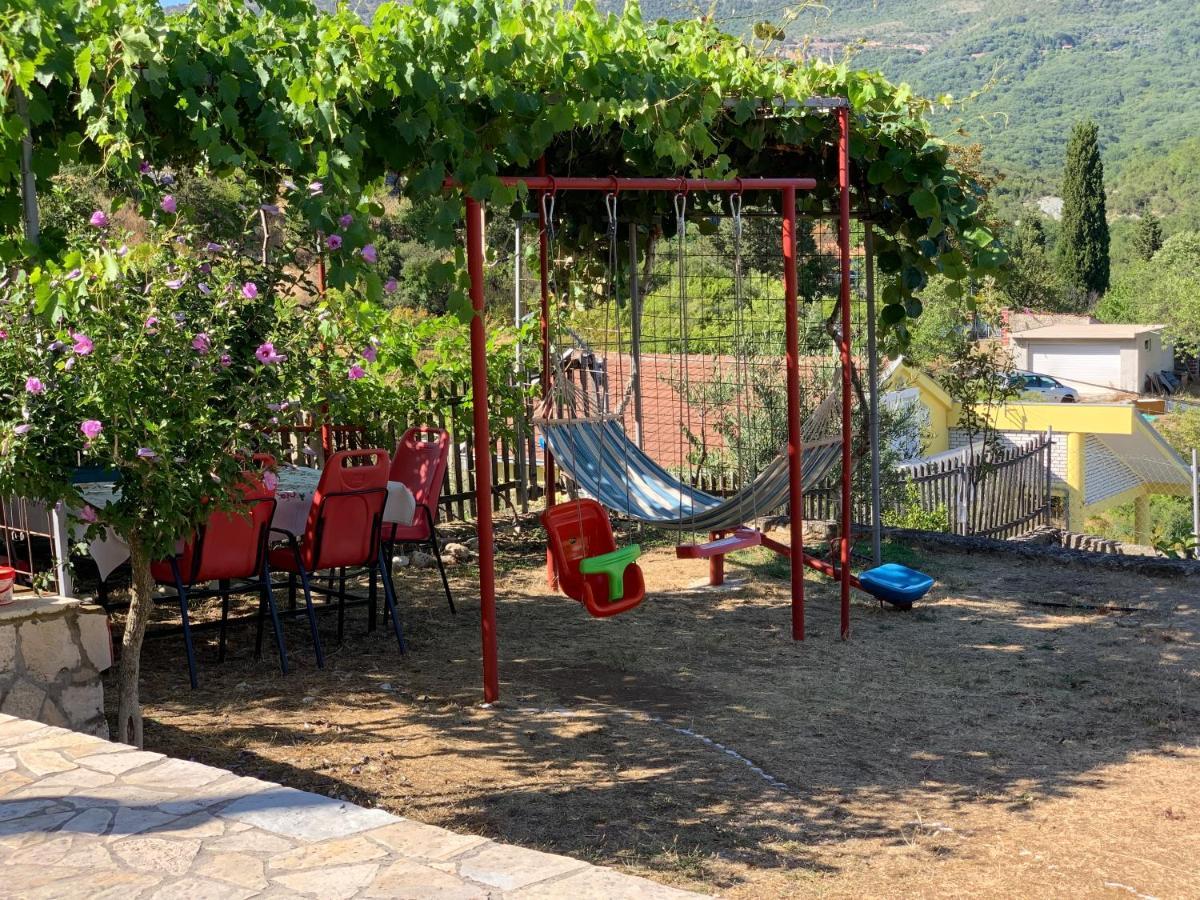 Holiday Home Bratica Улцин Екстериор снимка