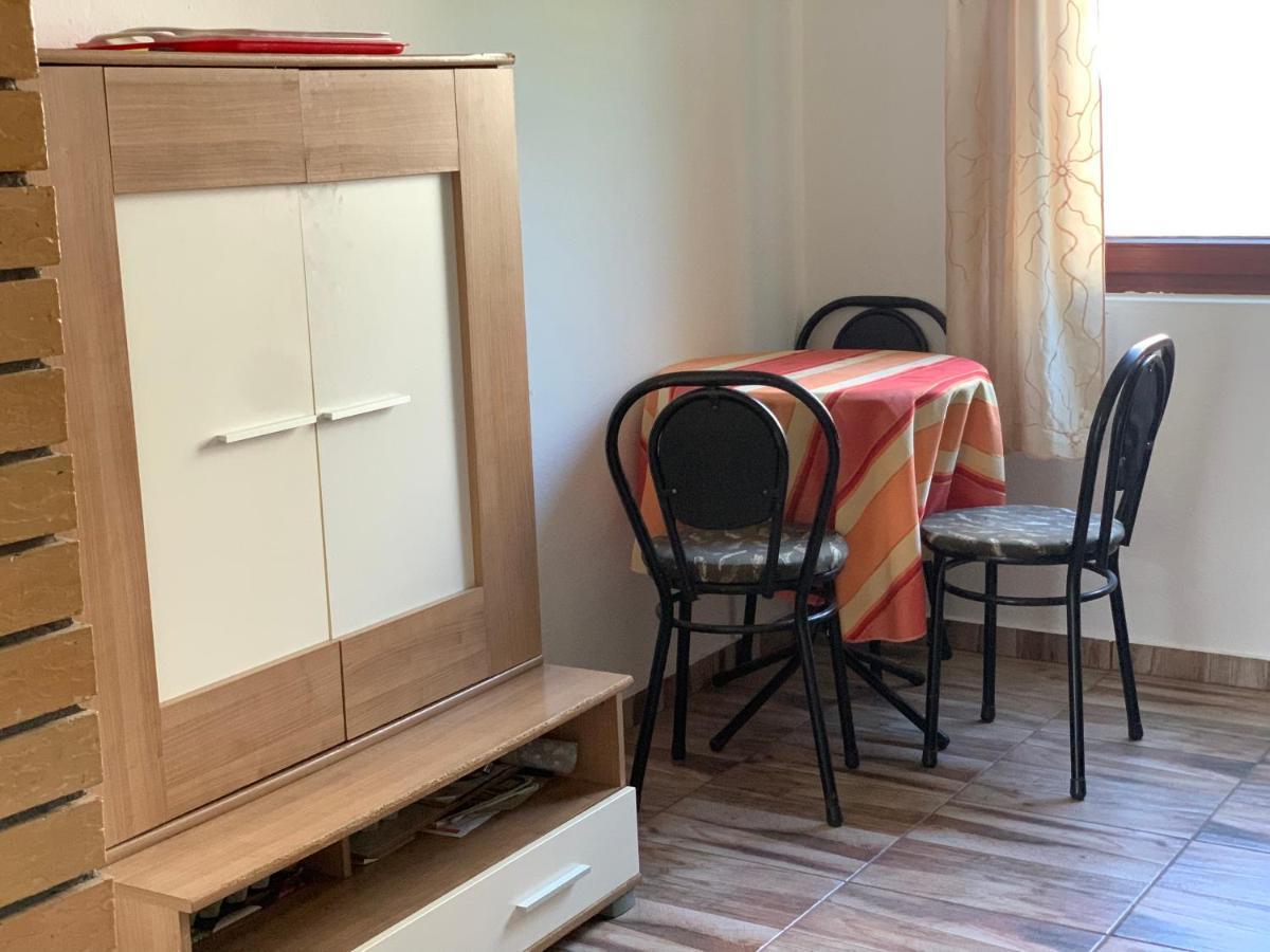 Holiday Home Bratica Улцин Екстериор снимка