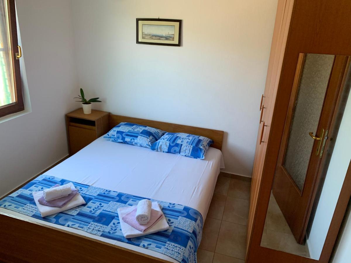 Holiday Home Bratica Улцин Екстериор снимка