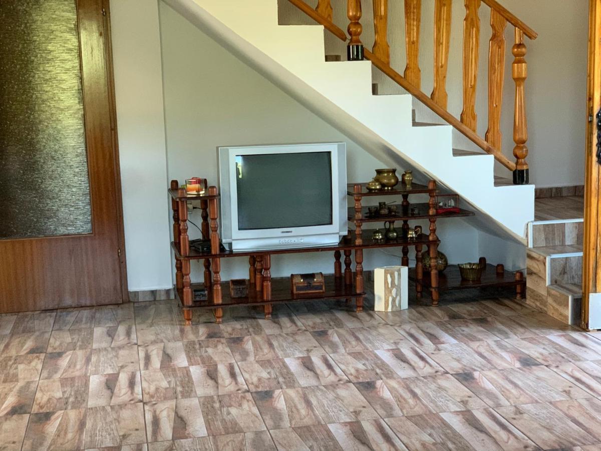 Holiday Home Bratica Улцин Екстериор снимка