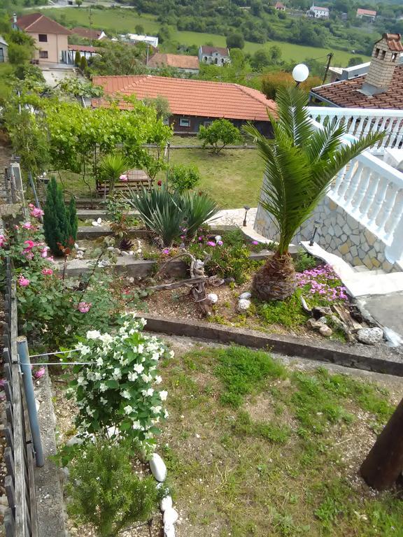 Holiday Home Bratica Улцин Екстериор снимка
